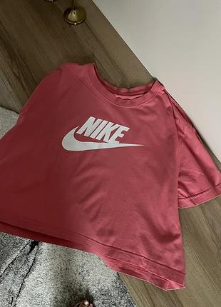 Nike футболка жіноча рожева