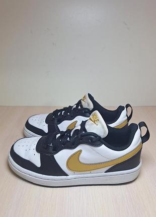 Кросівки nike