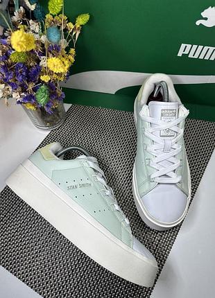 Оригинальные кроссовки adidas