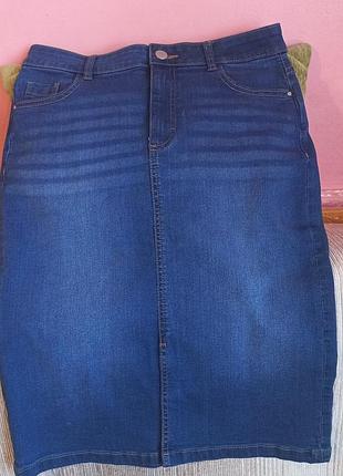 Джинсовая юбка-карандаш миди dorothy perkins (размер s / m / eur 38)