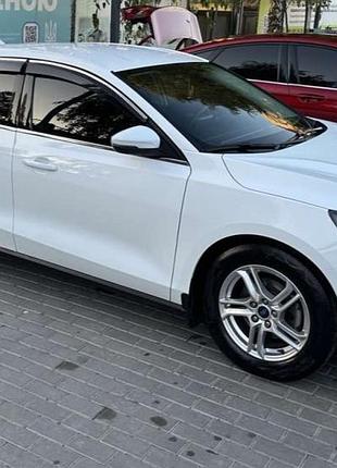 Ветровики с хромированным молдингом hb/sd (4 шт., sunplex chrome) для ford focus iv 2018- гг