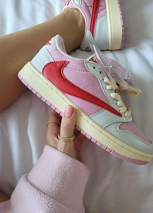 Женские кроссовки travis scott x air jordan 1 retro low og'pink'
