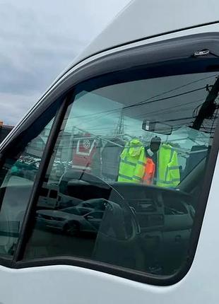 Ветровики на окна (2 шт, hic) для iveco daily 2006-2014 гг