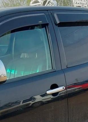 Ветровики на окна (4 шт, hic) для toyota hilux 2006-2015 гг