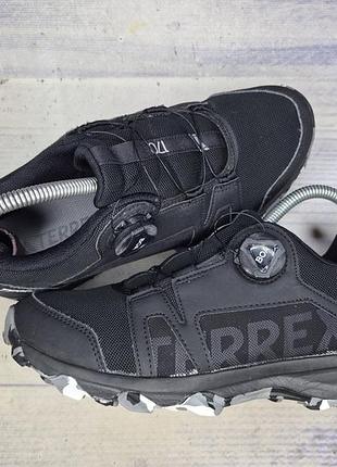 Кроссовки adidas terrex