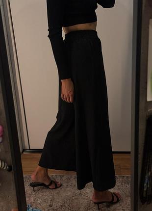 Черные широкие брюки zara m