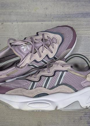 Кроссовки adidas ozweego