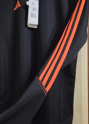 Adidad джемпер. 2