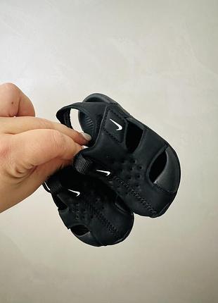 Босоніжки сандалі nike