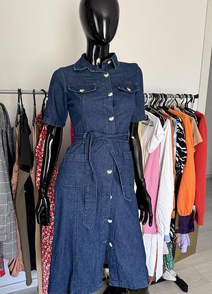 Джинсовий сарафан dorothy perkins 💙 дуже стильна модель з приталеним силуетом, поясом на талії та ґудзиками по всій довжині 🤍