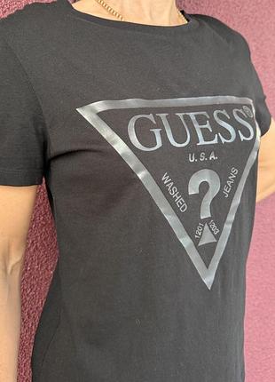 Оригінальна футболка guess розмір xs