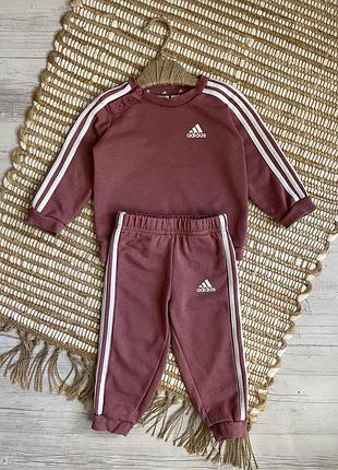 Костюм adidas 74 см