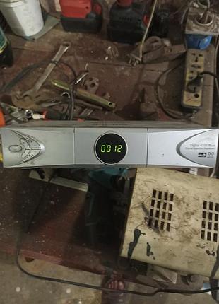 Спутниковый тюнер (ресивер) digital 4100 plus б/в