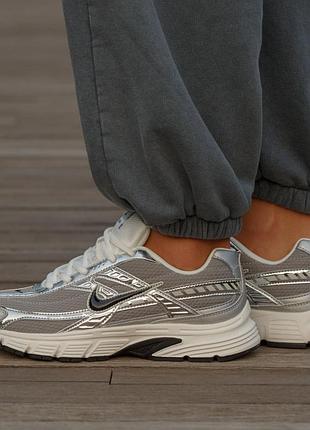 Кроссовки nike initiator grey silver