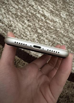 Iphone 11 б/у 64гб акб 72% 4