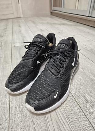 Чоловічі кросівки nike air max 270