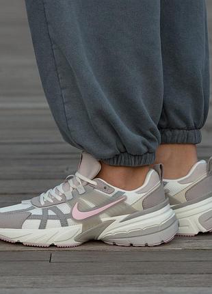 Кроссовки nike runtek pink foam vast grey