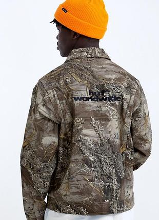 Куртка джинсовка лісовий принт  huf lincoln trucker jacket realtree max