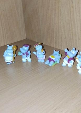 Лот коллекционных игрушек kinder