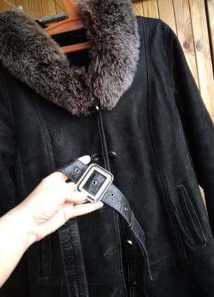 Дублянка чорна жіноча натуральна з каптуром і з хутром. розмір 50