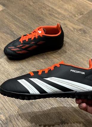 Сороконожки adidas predator 24, размер 35
