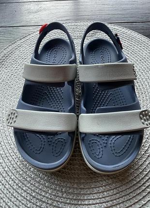 Босоніжки crocs