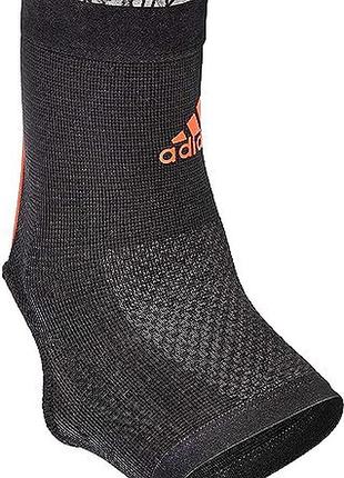 Фіксатор щиколотки adidas performance ankle support чорний, червоний уні s adsu-13311rd