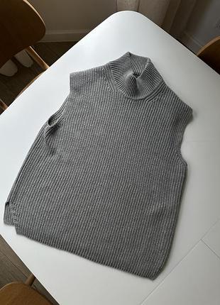 Сірий вʼязаний жилет розмір m abercrombie & fitch жилетка oversize