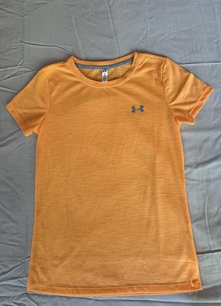 Спортивна футболка under armour
