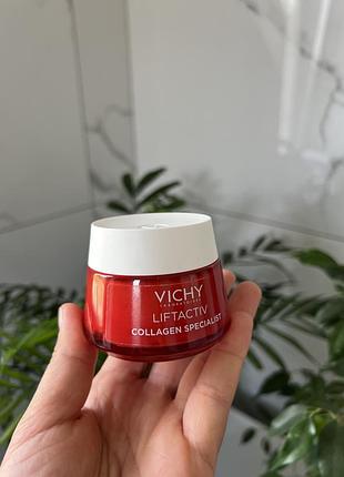 Vichy liftactiv collagen specialist крем проти зморшок