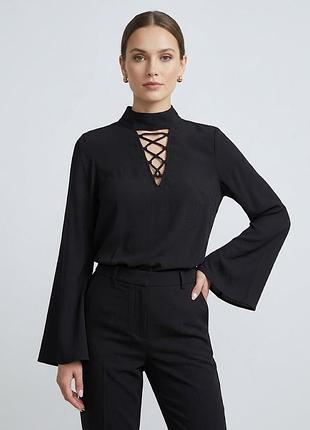H&m жіноча чорна блуза з розкльошеними рукавами, нарядна кофта з чокером та шнурівкою на вирізі, розмір xs/s