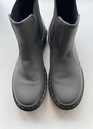 Челсі dr martens 3