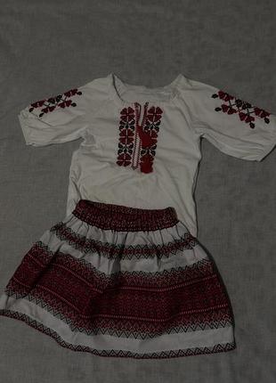 Вишиванка на дівчинку