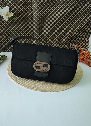 Сумочка - багет gucci