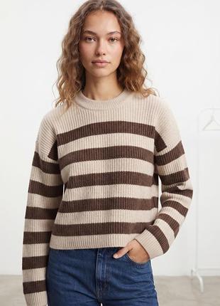 Бежевий джемпер у коричневу смужку monki розмір xs