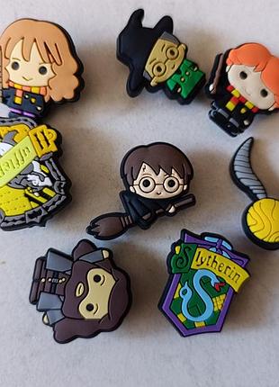 Джибитсы украшения для обуви jibbitz by crocs гарри поттер harry potter