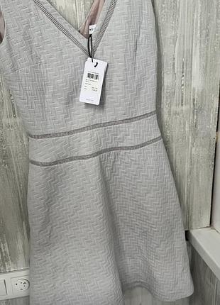 Світло сіра сукня reiss nelly textured dress