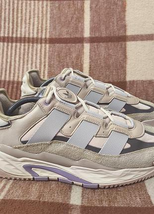 Чоловічі кросівки adidas
