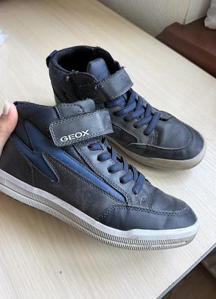Кросівки geox високі