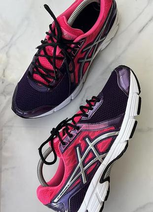 Кросівки asics