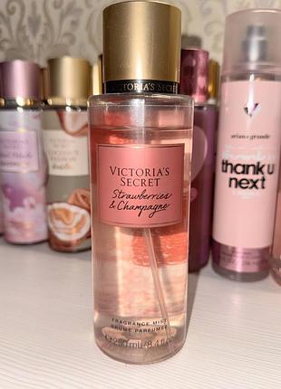 Міст для тіла victoria’s secret strawberry & champagne оригінал!!! недолитий етикетка позаду трохи вздута, ніяк не впливає на використання