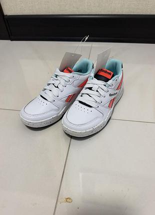 Кросівки reebok нові 30.5 розмір унісекс