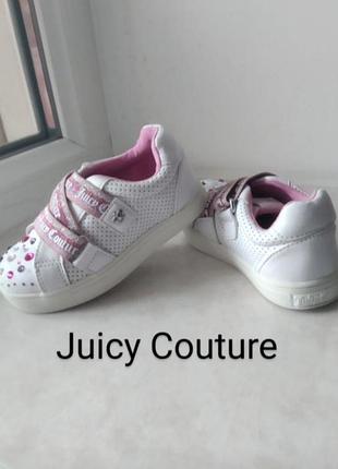 Крутые кроссовки бренда juicy couture декорированы стразами u9.  7   eur   24