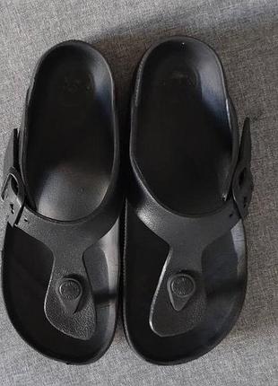 Шльопанці miniso 35/36 чорні