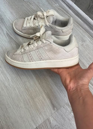 Кроссовки adidas оригинал