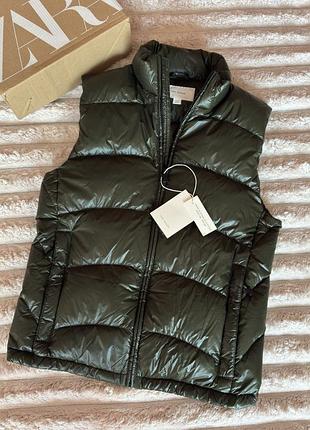 Пуховий жилет zara origins, розмір s