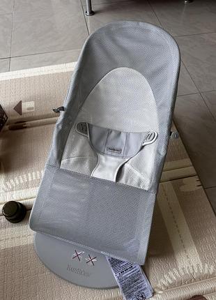 Дитячий шезлонг baby bjorn