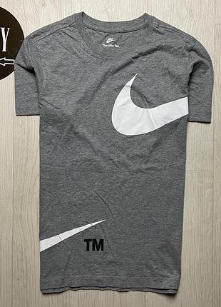 Мужская футболка nike swoosh, размер s