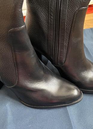 Чоботи armani exchange 39 р