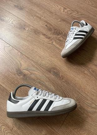 Кросівки adidas samba 41